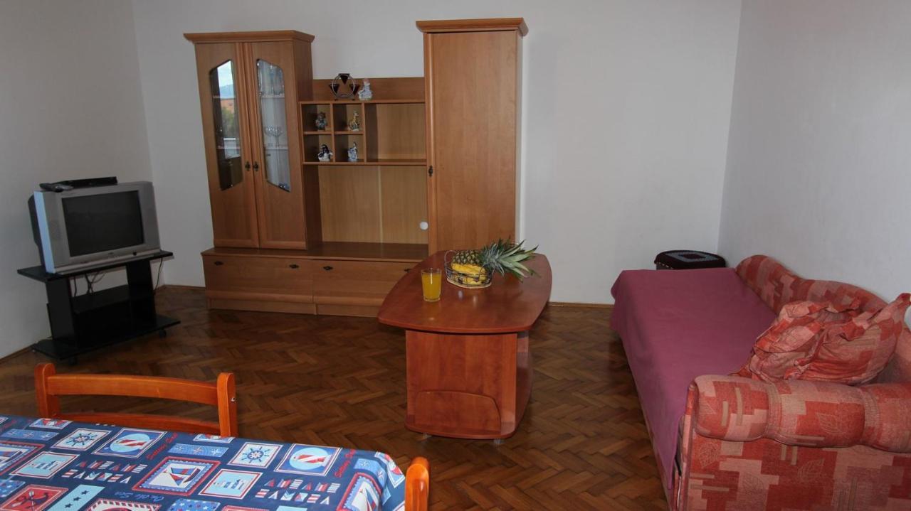Apartments Ravlic Малинска Экстерьер фото