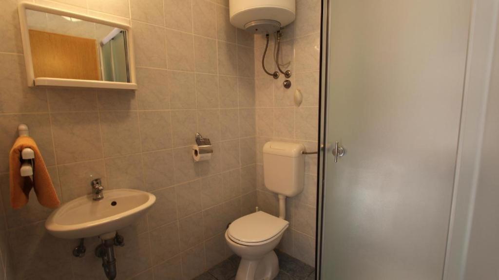 Apartments Ravlic Малинска Экстерьер фото
