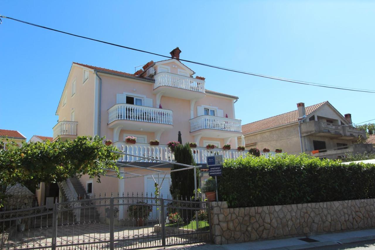 Apartments Ravlic Малинска Экстерьер фото
